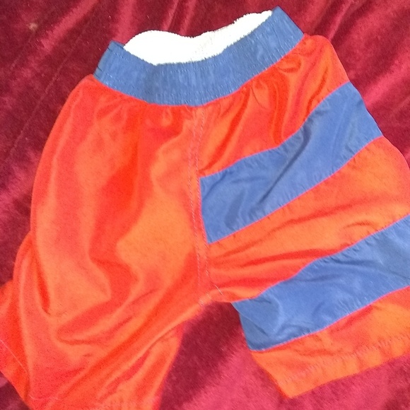 Trunks - Picture 3 of 4